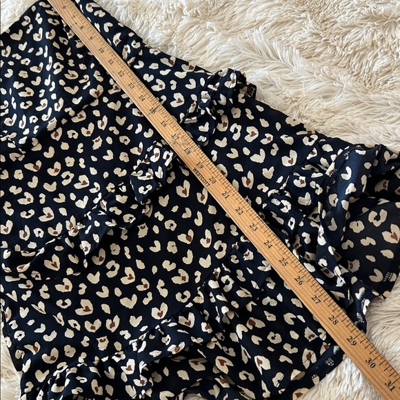 Polly Leopard Print Ruffle Mini Dress size 4 - Picture 10 of 11